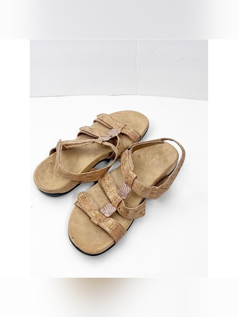 Vionic Beige/Tan Cork-Style Adjustable Strappy Sandals